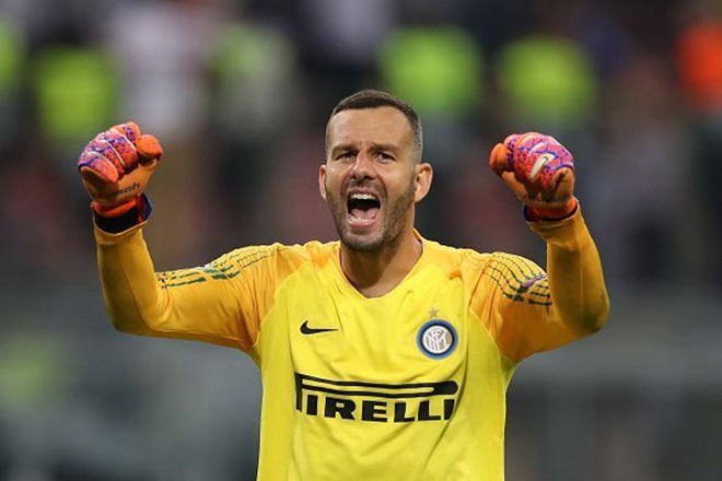 Thủ môn Samir Handanovic.
