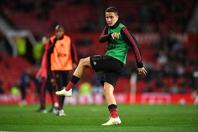 3 cầu thủ Man United cần bán ngay vào lúc này - Bóng Đá