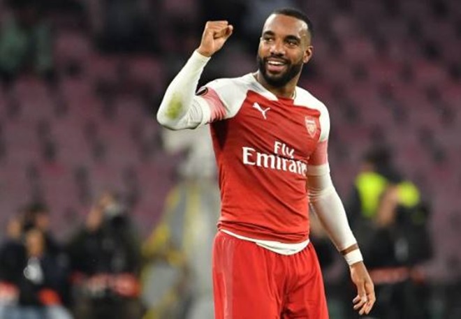 Lacazette ghi bàn thắng duy nhất của trận đấu.