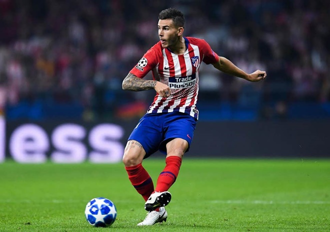Lucas Hernandez và chiếc vòng cổ kỉ niệm chức vô địch WC (The Sun) - Bóng Đá
