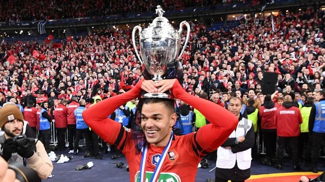 Who is out of contract? Dani Alves, Franck Ribery, Daniel Sturridge all available for nothing - Bóng Đá