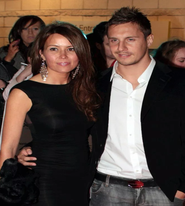 Premier League ace Phil Jagielka dumped by wife of ten years after she ‘had enough’ of his close friendship with Aussie model - Bóng Đá