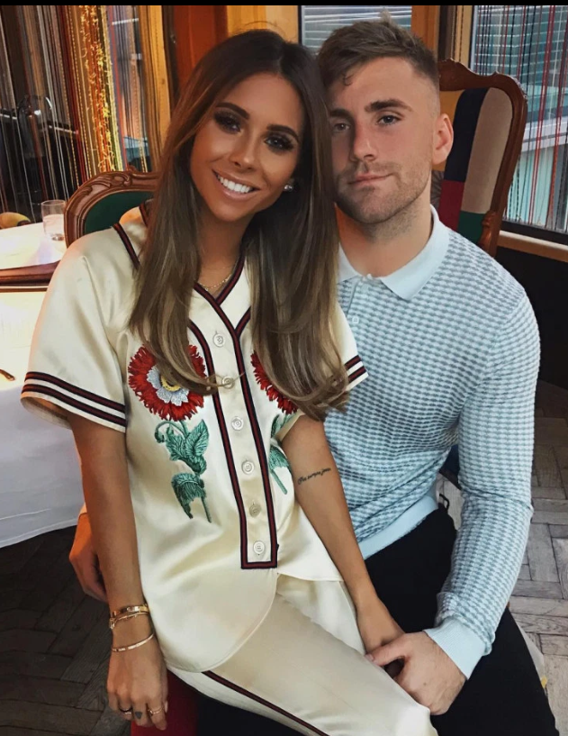 Luke Shaw’s stunning girlfriend Anouska Santos shows off huge baby bump as Man Utd star and Wag prepare to welcome first child - Bóng Đá