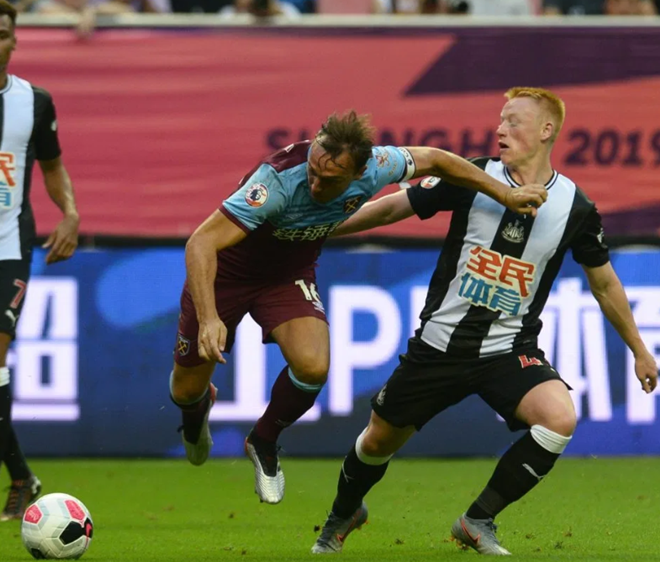 Man Utd conqueror Matty Longstaff is a tenacious midfielder who dreamed of becoming a Newcastle hero - Bóng Đá