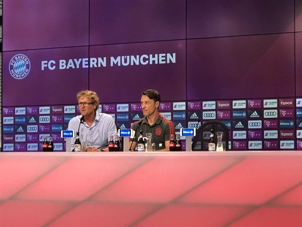 Bayern Munich tuyên bố chia tay HLV Kovac ít giờ sau trận thua 1-5 của Bayern trước Eintracht Frankfurt.