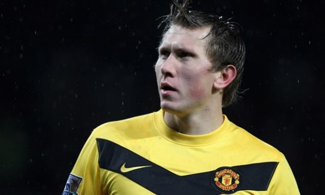 1. Thủ môn: Tomasz Kuszczak. Mùa giải 2005/2006, Kuszczak có màn trình diễn xuất sắc ở vị trí người gác đền West Brom. Anh thay thế cho Chris Kirkland bị chấn thương đầu mùa. Phong độ cao giúp Kuszczak gia nhập Man United 1 năm sau đó. Tuy nhiên, Kuszczak đã không bao giờ tái lập hình ảnh thăng hoa tại Old Trafford.