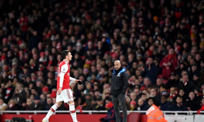 Mesut Ozil's decline at Arsenal - Bóng Đá