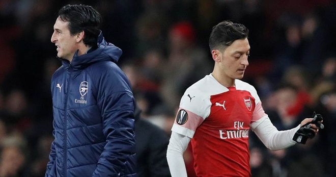 Mesut Ozil's decline at Arsenal - Bóng Đá