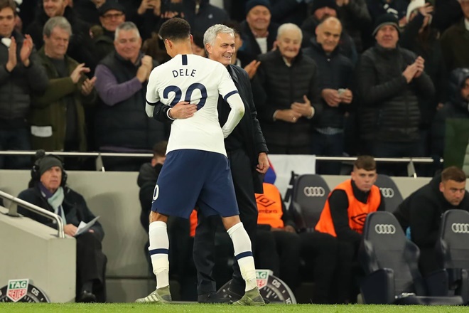 Eight places & defensive priority: The key stats from Mourinho’s first 10 games in charge of Spurs - Bóng Đá