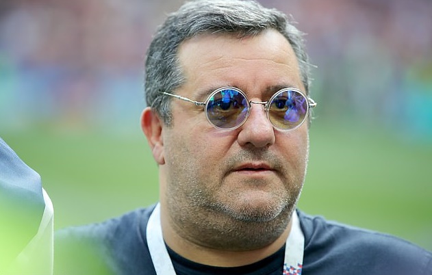 Siêu cò Mino Raiola nổi tiếng trong giới bóng đá.