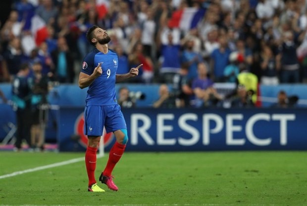 Nhưng Pháp vẫn còn tồn đọng nhiều vấn đề ở hàng công.