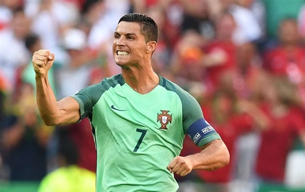 Ronaldo cũng đã chịu tỏa sáng tại EURO năm nay.