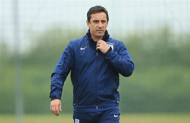 Gary Neville vẫn chưa bị Man City và Arsenal thuyết phục. Ảnh: Internet.