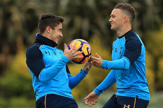 Harry Kane, Hugo Lloris,... và các đồng đội đều rất vui vẻ khi ra sân tập. Ảnh: Internet.