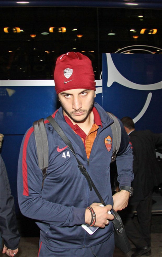 Đây là trận đấu mà AS Roma không được phép thua nếu như không muốn bị Juventus nới rộng khoảng cách lên thành 7 điểm tại Serie A.