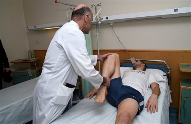 Chùm ảnh buổi kiểm tra y tế của 'bom tấn' Gagliardini tại Inter - Bóng Đá