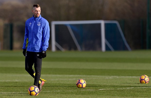 Ngôi sao người Pháp chuyển tới Goodison Park theo bản hợp đồng trị giá 20 triệu bảng từ Man Utd.