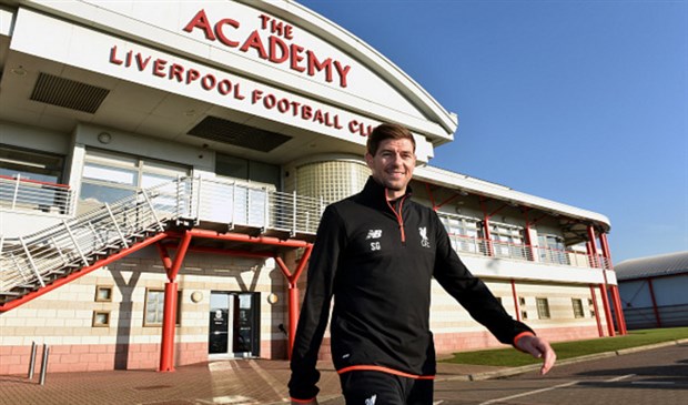 Chùm ảnh: Gerrad chính thức trở lại làm 'sếp' tại Liverpool - Bóng Đá