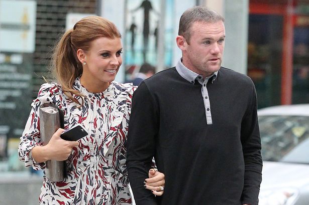 Rooney được vợ cho phép sang Trung Quốc thi đấu - Bóng Đá
