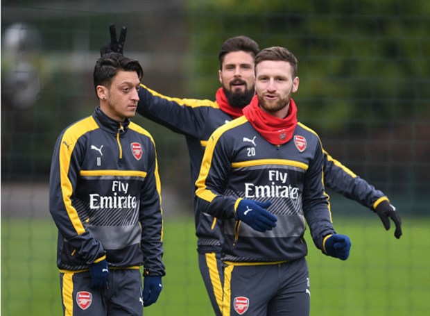 Chùm ảnh: Sao Arsenal thay nhau khoe dáng bá đạo trên sân tập - Bóng Đá