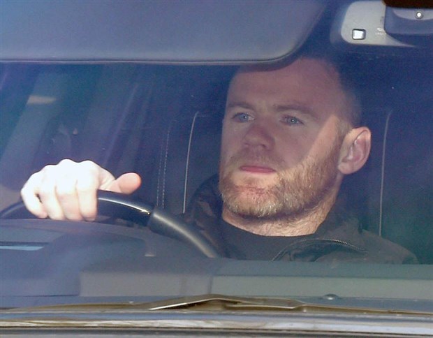 Buổi tập của Man Utd bất ngờ đón khách quý - Bóng Đá