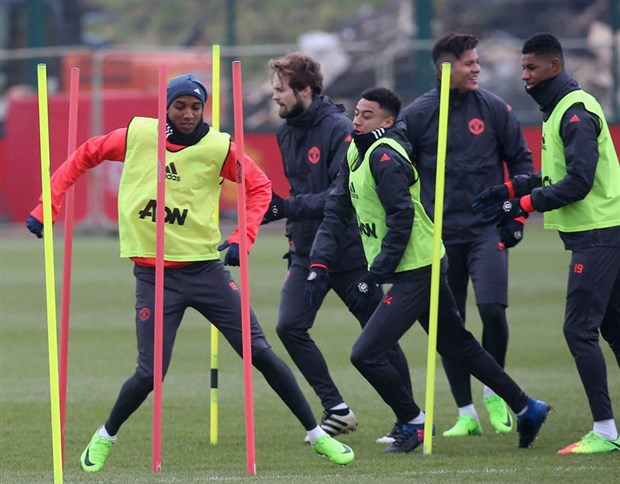 Pogba bỗng ít nói trước ngay gặp lại anh trai - Bóng Đá