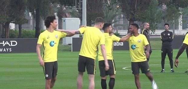 Dàn sao Man City tấn công 'thiên đường' Abu Dhabi - Bóng Đá