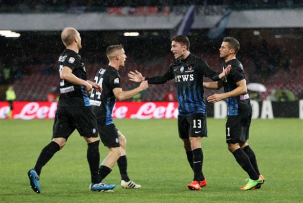 Đá hơn người, Napoli vẫn ôm hận trước Atalanta - Bóng Đá