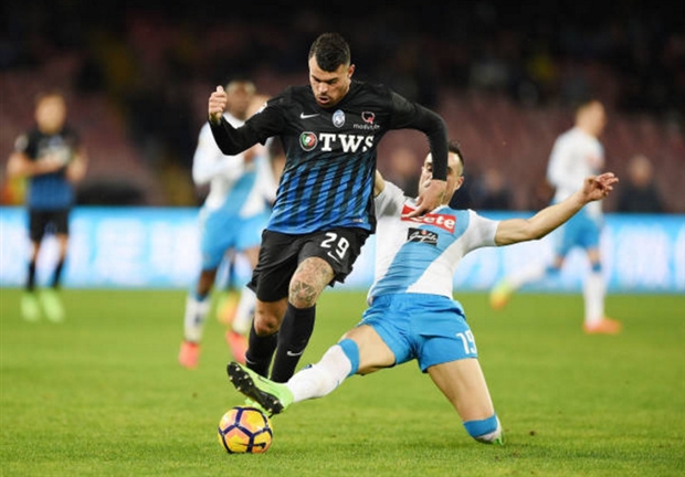 Tuy phải chịu sức ép rất lớn từ các CĐV đội nhà.