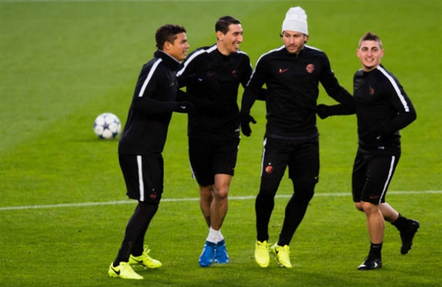 Chùm ảnh: Nối vòng tay lớn, PSG đã sẵn sàng tiễn biệt Barcelona - Bóng Đá