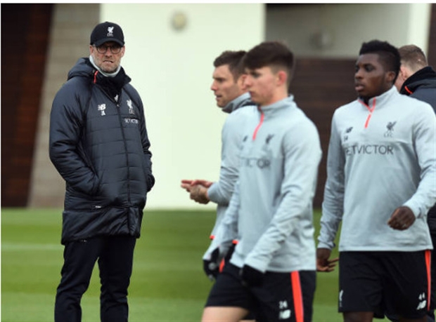 Chùm ảnh: Quyết hạ Burnley, sao Liverpool chăm chỉ luyện Rabona  - Bóng Đá