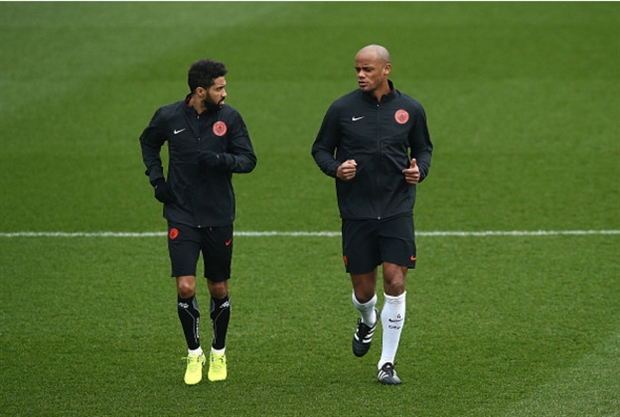 Khi nhiều khả năng anh sẽ nhận được những sự hỗ trợ trực tiếp từ trung vệ đội trưởng Vincent Kompany