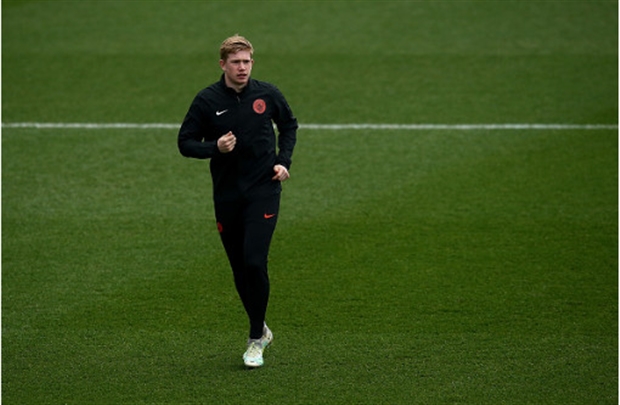 Hàng thủ của Man City đón cú hích lớn trước thềm trận đấu Porto - Bóng Đá