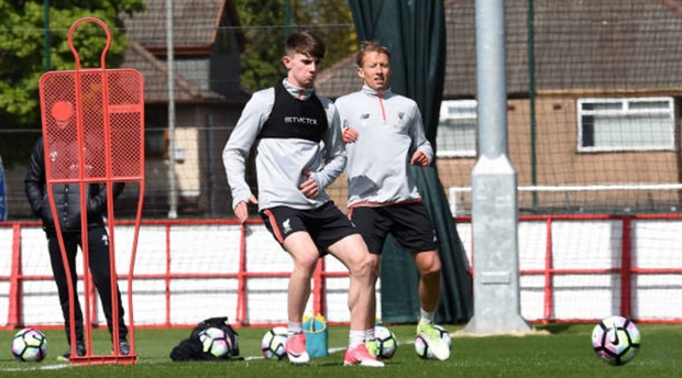 Thua Crystal Palace, Liverpool 'nặng nề' trở lại tập luyện - Bóng Đá