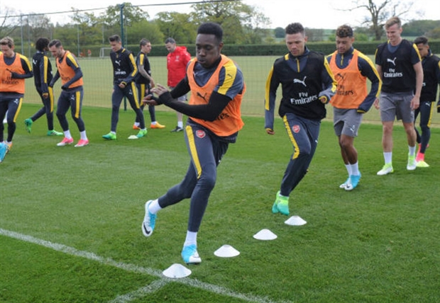 Nhiệt huyết đã trở lại cùng Wenger trên sân tập - Bóng Đá