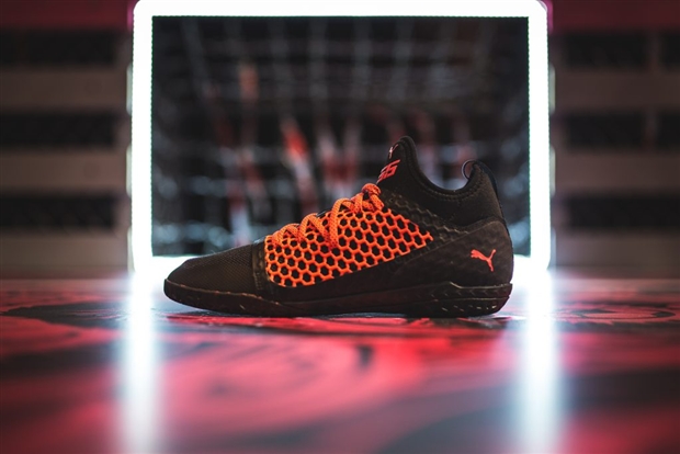 Balotelli quậy hết cỡ trong sự kiện sản phẩm của Puma - Bóng Đá