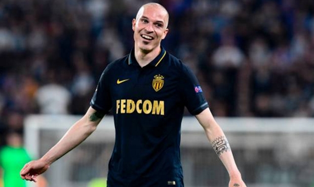 Hậu vệ: A. Raggi - 6.7