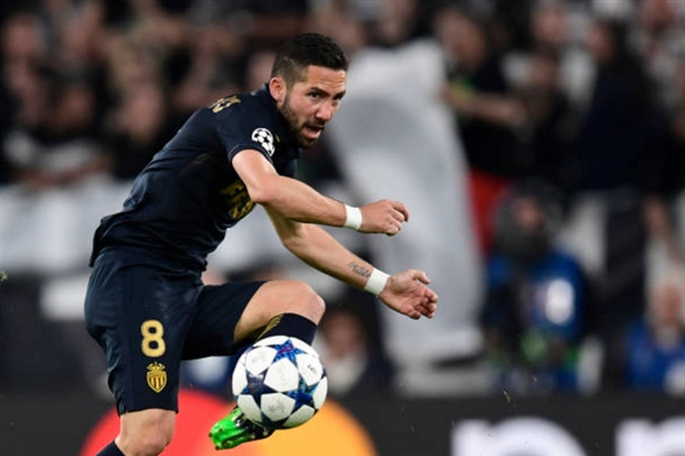 Tiền vệ: J. Moutinho - 7.3