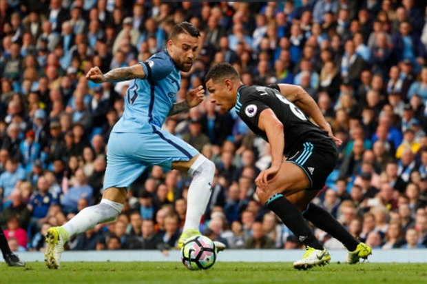 Hậu vệ: N. Otamendi - 7.4