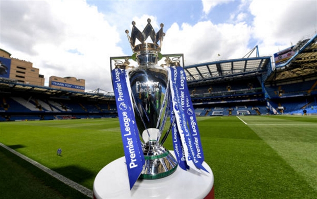 Cúp vô địch Premier League đã có mặt tại Stamford Bridge - Bóng Đá