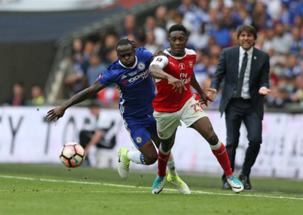 Tiền đạo: D. Welbeck - 7.3