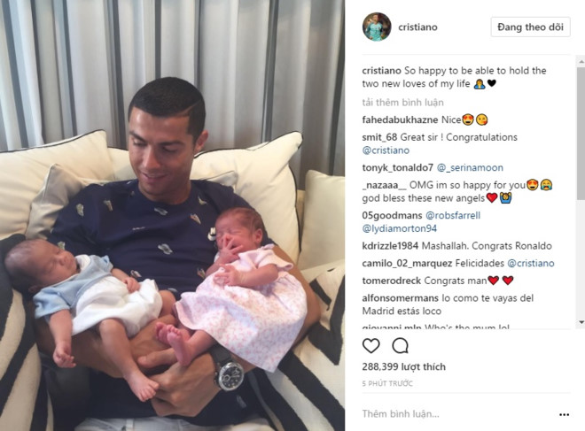 Ronaldo hạnh phúc bên cạnh cặp song sinh vừa chào đời - Bóng Đá