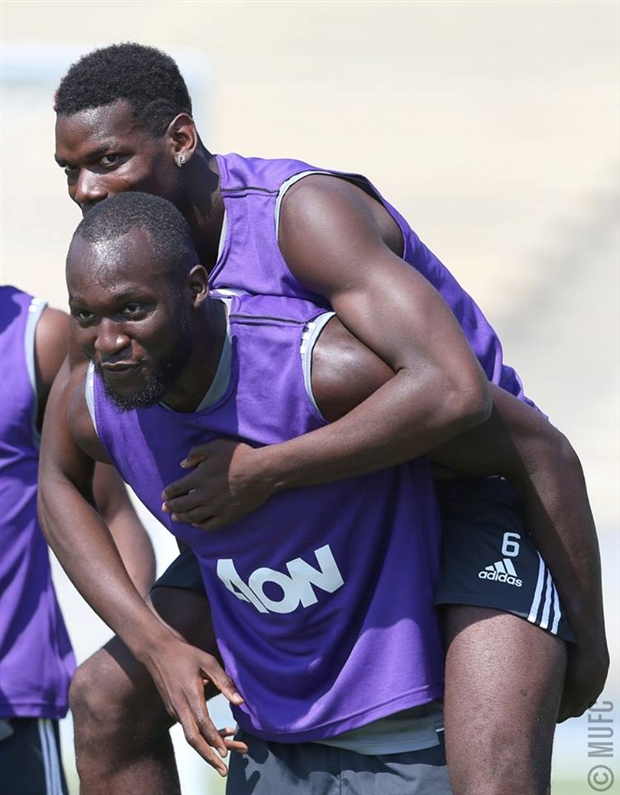Tân binh Lukaku cũng có mặt trong buổi tập này.