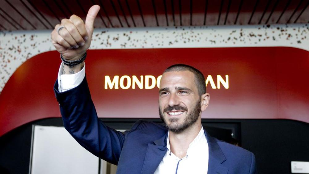 Juventus XÁC NHẬN mức giá bán 'rẻ' Bonucci cho Milan - Bóng Đá