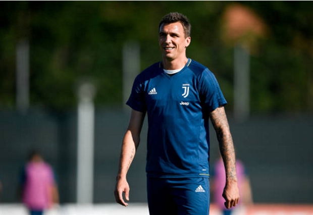 Dàn sao Juventus lộ bụng béo tại Vinovo - Bóng Đá