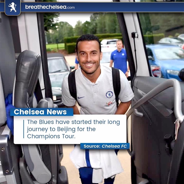 Các cầu thủ Chelsea lúc này đã lên máy bay và hướng về Bắc Kinh.