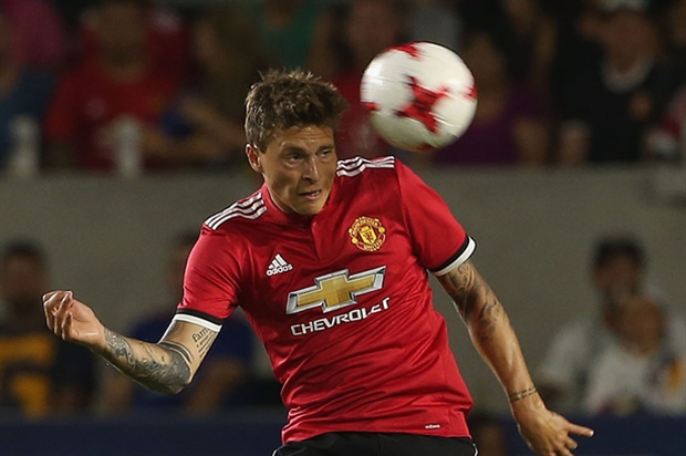 Với mức giá hơn 30 triệu bảng, Man Utd đã rõ ràng kỳ vọng rất nhiều ở Victor Lindelof.