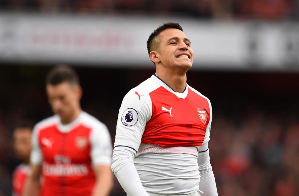 Sanchez nổi điên vì đại diện khuyên ở lại Arsenal - Bóng Đá