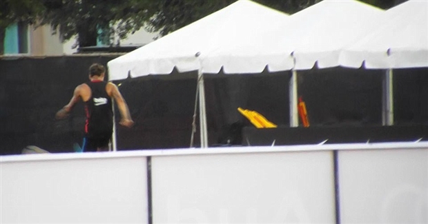 Ngôi sao người Brazil cũng đã tức giận bỏ vào phòng thay đồ và không tiếp tục tập luyện cùng các đồng đội.