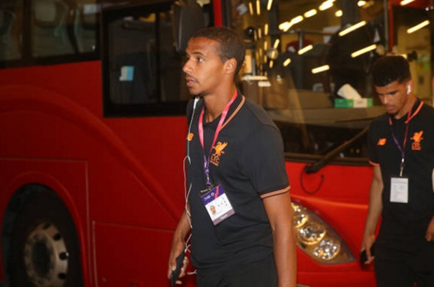 Hậu vệ: Matip